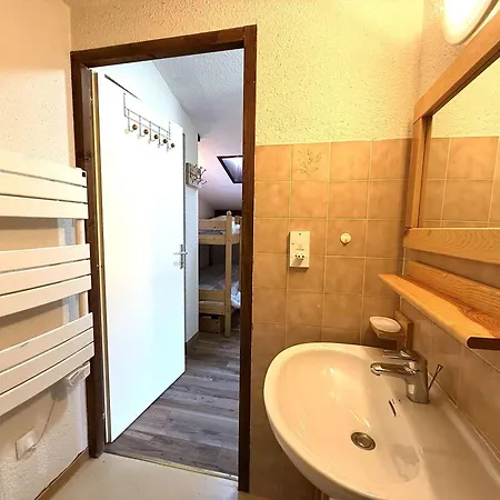 Apartment Skis Aux Pieds Avec Balcon, Parking Et Casier A A - Fr-1-603-54 *